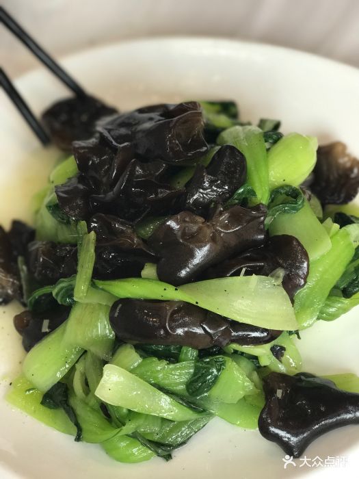木耳青菜