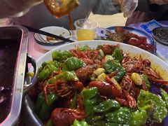 -海盗船. 龙虾烧烤. 酒馆