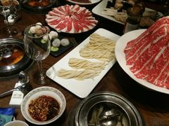 -泓炙颐凤鲜海鲜火锅料理(桐乡店)