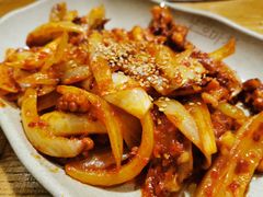 炒鱿鱼-包装马车·韩国料理·포장마차