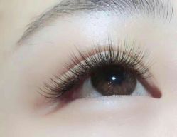 -吉吉靓甲美睫