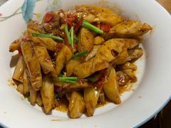 -万小金辣椒炒肉(抚河南路店)