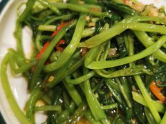 -美奈小馆·越南料理(中航城君尚购物中心店)