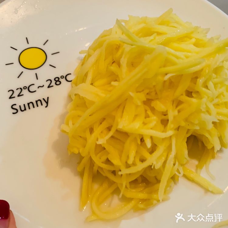 家常美味快手菜-土豆丝炒肉片