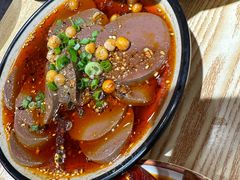 -叁煨蹄花·下饭盐帮菜(人民广场店)
