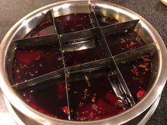 -邓莽子老火锅(中兴路总店)