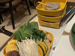 -润园四季椰子鸡火锅(卓越INTOWN店)