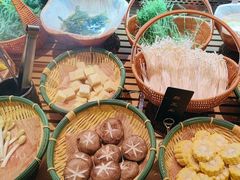 -一绪に寿喜烧(虹悦城店)