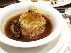 -荣誉国际酒店-云顶旋转餐厅