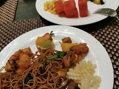-上海滴水湖皇冠假日酒店