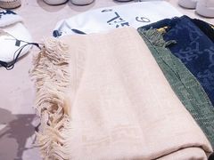 -斯普瑞斯奥特莱斯
