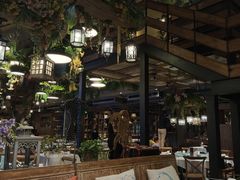 -屋顶花园餐厅(步行街老地王大厦店)