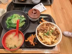 -食其家·牛丼咖喱(宜山路贝岭店)