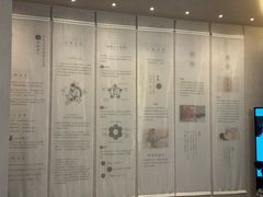 -灸春堂·艾灸·痛症·整脊连锁(之江银泰店)