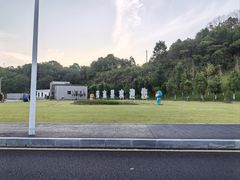 -张家界荷花国际机场