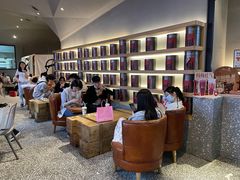 -LELECHA乐乐茶(上海五角场万达广场店)