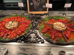-棕榈阁·巴西烤肉海鲜自助餐厅(中州皇冠假日酒店)