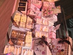 -巴黎贝甜(大宁国际商业广场店)