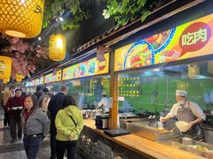 -艳阳天民俗村(公园路店)