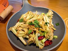 -菌自由丨野生菌火锅特色庭院餐厅(丽江古城店)