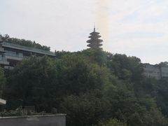 -鹅岭公园瞰胜楼