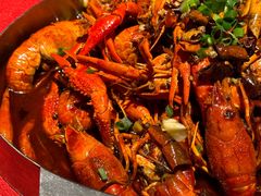 -龙巢盱眙龙虾·牛蛙·烧烤宵夜(八卦岭店)