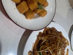 -南枝记·港式打边炉(新北万达店)