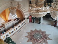 -碧中海汤泉汗蒸酒店