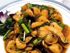 -巩本明鱼屋子