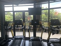 -可逸运动24小时健身