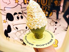 嘎吱嘎吱酸奶-OUR Bakery(三里屯太古里店)
