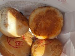 鲜肉月饼-真老大房(南京东路店)