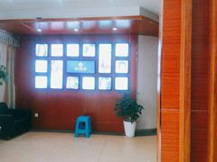 -赫尔森口腔·牙齿种植修复