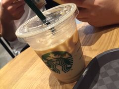 -星巴克臻选(舟山凯虹广场店)