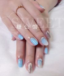 -睫乐园•睫公馆•美睫美甲沙龙