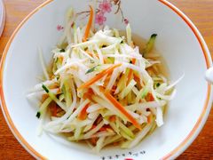 越南特色青木瓜沙拉-越南牛肉河粉餐厅(书院巷店)