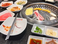 -木槿花韩式炭烤·熟成肉工坊(孙文东路店)