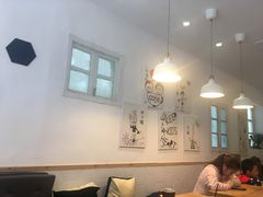 -红小姐咖啡馆(西津渡店)