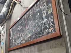 -丽影重庆小面(定西路店)