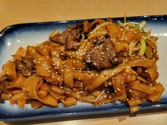 干炒牛肉河粉-避风塘(百联东郊店)