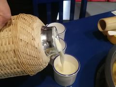 -马路边边麻辣烫联盟路店