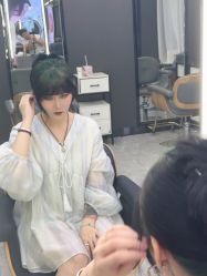 -藤野造型烫发染发