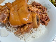 -红猪卤肉饭(大西洋美食城店)