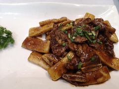牛仔骨炒年糕-930私房菜(欧阳路店)