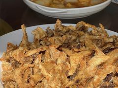 炸蘑菇-德仁务·大饼卷肉
