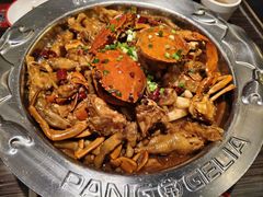 -胖哥俩肉蟹煲(湖滨银泰in77店)