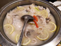 柠檬酸菜鲈鱼-陌上花开餐厅(云山路店)