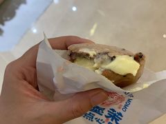 彩虹蛋爆浆麻薯-墨茉点心局(国金街店)