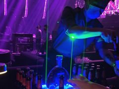 -简奥斯汀·赫本酒吧