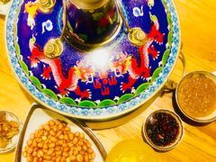 -毛辣果·贵州红酸汤牛肉火锅(西单店)